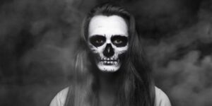 Từng trường hợp mơ thấy ma và ý nghĩa đằng sau