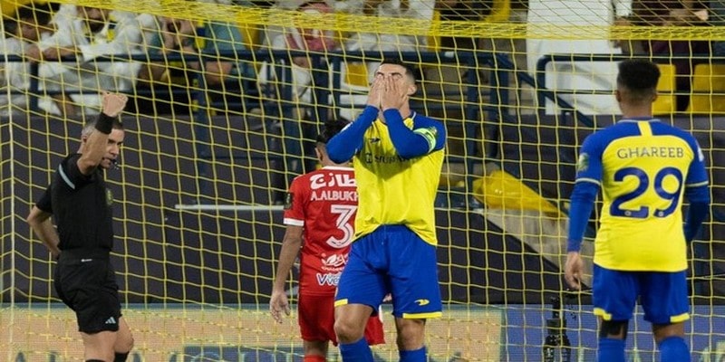 Ronaldo gây thất vọng khi Al Nassr tiếp tục thua