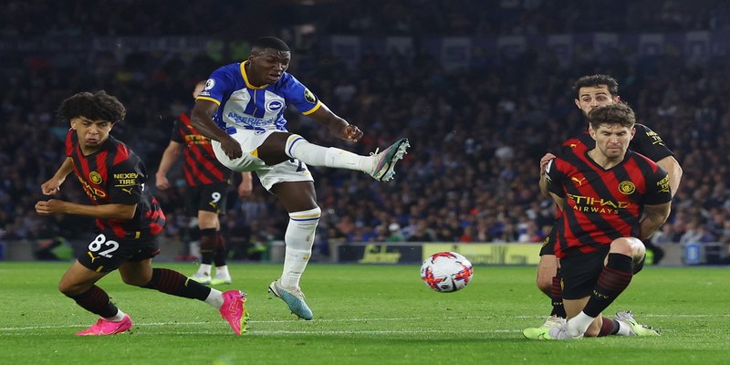 Man City kết thúc chuỗi 12 trận thắng liên tiếp